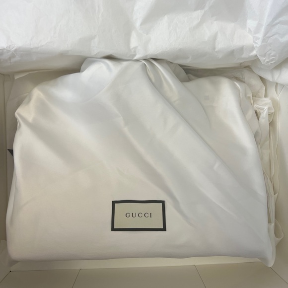 Gucci Handbag - Picture 5 of 6